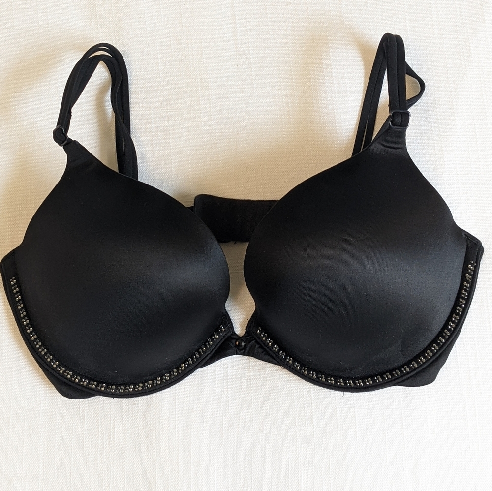 Victoria's Secret Very Sexy Push Up Bra Black